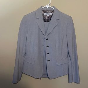 Women pantsuit